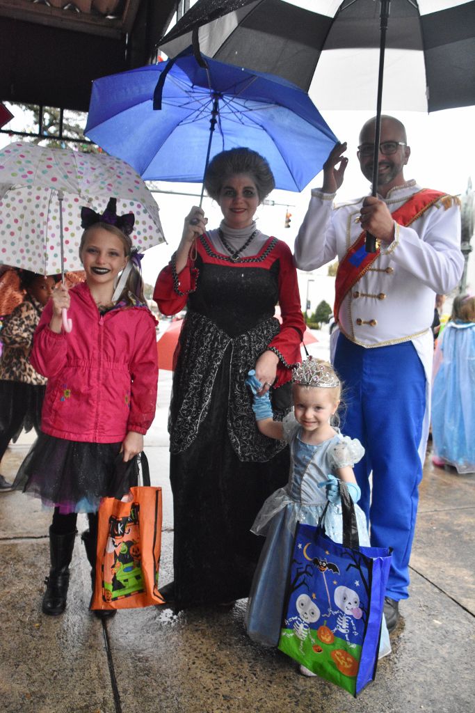 halloween 2019 302 (683x1024).jpg